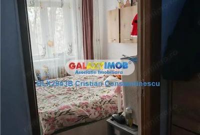 Apartament 3 camere,renovat, Piata Resita, sect 4 - 5
