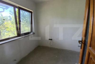 Casă cu 5 camere cu Teren 404 Mp în Central - 3