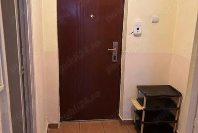 PF inchiriez garsoniera PF inchiriez garsoniera - 2