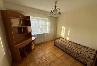 Apartament 3 camere  de vanzare - 3