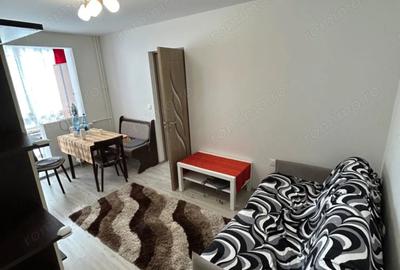 Apartament cu 3 camere decomandat în Dacia - 7