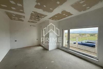 Casă cu 5 camere cu Teren 710 Mp în Ciugud - 14