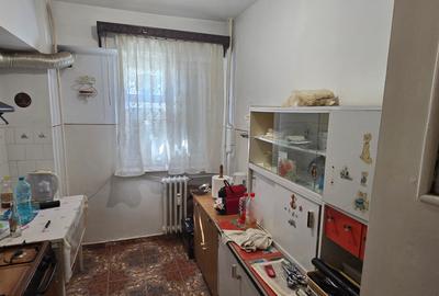 3 camere ultracentral Focsani, etajul 4 din 8, langa Primaria Focsani - 8