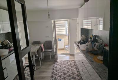 Apartament cu 3 camere în Central - 9