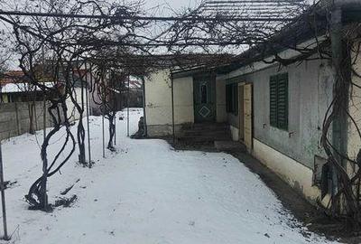 Casă cu 4 camere cu Teren 140 Mp în Lazaret - 4