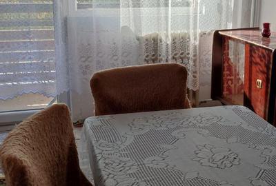 Vind apartament 2 camere Vind apartament 2 camere - 3