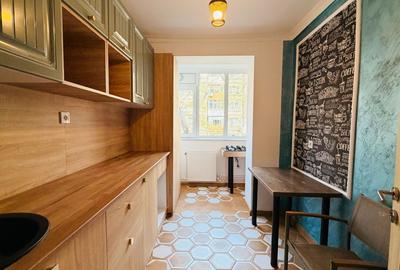 Apartament cu 3 camere semidecomandat în Mazepa 1 - 2