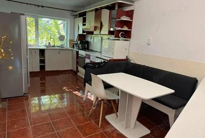 Casă cu Teren 100 Mp în Copou - 2