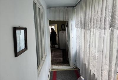 Casă cu 4 camere în Tecuci - 3