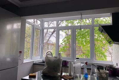 Vând apartament 3 camere Podu ros - 5