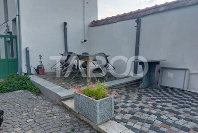 Casa de vanzare care poate fi caminul tau dar si afacerea ta Cisnadie - 38