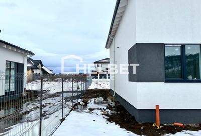 Casă individuală cu 3 camere cu Canalizare în Sânpetru - 15