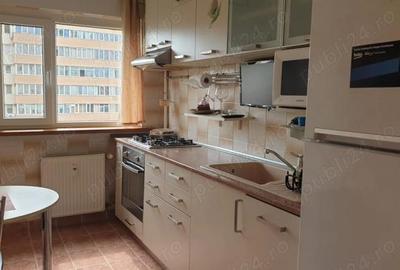 Apartament cu 3 camere decomandat în Sebastian - 7