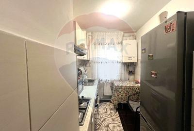 Apartament cu 2 camere semidecomandate de vânzare în zona Republicii - 6