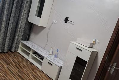 Garsonieră decomandată în Micro 19 - 3