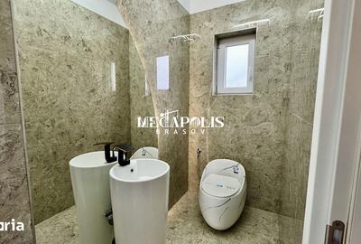 Casă cu 4 camere cu Teren 300 Mp în Central - 18