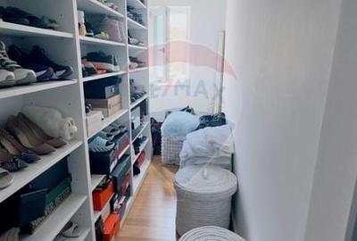 Casă cu 14 camere cu Teren 360 Mp în Central - 16