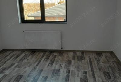 Casa de vanzare! - 2