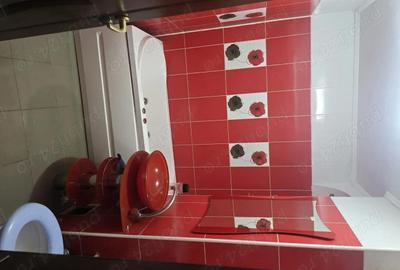 Apartament cu 3 camere decomandat în Central - 2