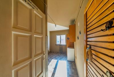 Garsoniera - Fortuna, Aleea Predeal, etaj 3/4 - 6