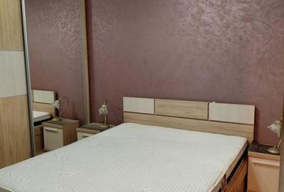 Apartament cu 2 camere decomandat, mobilat în Vatra Luminoasă