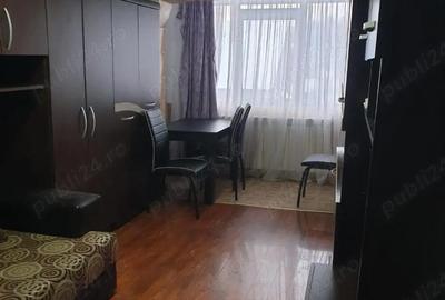 Garsonieră decomandată în Central - 3