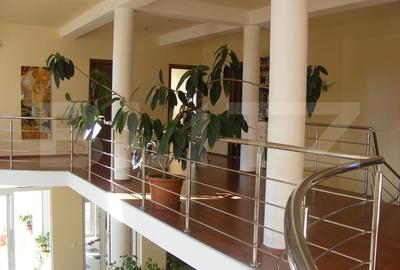 Casa cu 5 camere, 386 mp, Sangeorgiu de Mures, zona Apollo Spa - 8