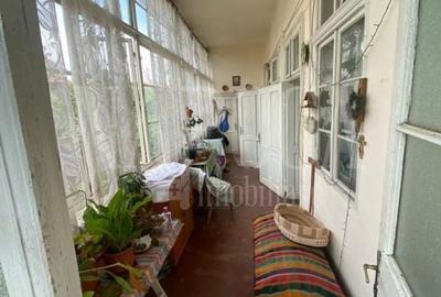 Casă individuală cu 10 camere cu Canalizare în Grigorescu - 9