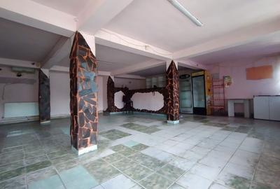 Casă cu 4 camere cu Teren 500 Mp în Central - 2