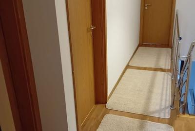 Casă cu 4 camere în Dumbrăvița - 4