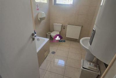 Penthouse cu 4 camere decomandat, mobilat în Central - 5