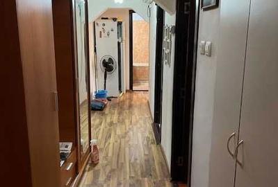 Apartament cu 3 camere decomandat în Central - 8