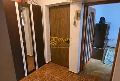 Apartament cu 2 camere decomandat în Hala Centrală - 1