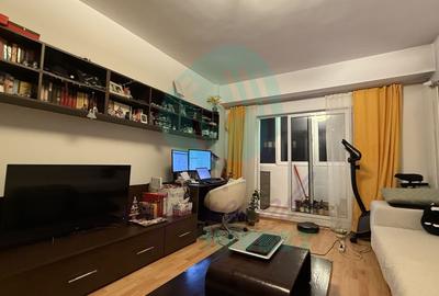 Apartament 2 camere, renovat - Tineretului - 1