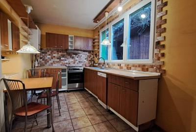 Casă cu 3 camere cu Canalizare în Colentina - 4