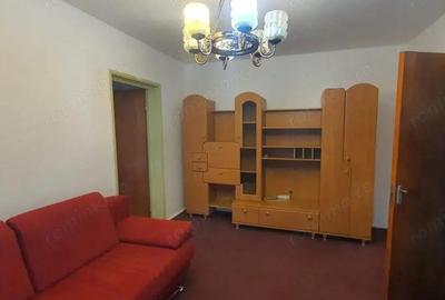 Apartament cu 2 camere semidecomandat în Craiovei - 1