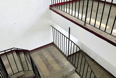 Apartament cu 3 camere în Central - 2