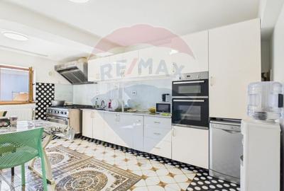 Casă individuală cu 8 camere cu Piscina în Matei Voievod - 8