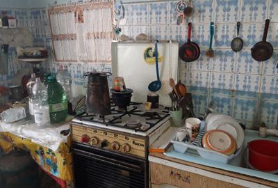 Municipiul Calarasi , ultracentral, casa , teren 300 mp, 100000 Euro - 9