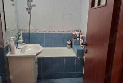 Apartament cu 3 camere decomandat în Tudor - 7