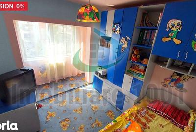 Apartament cu 4 camere decomandat în Gării - 3