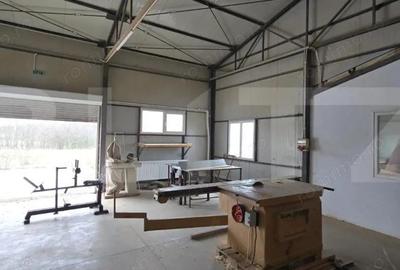 Spațiu comercial, de 180 mp, în Central - 3