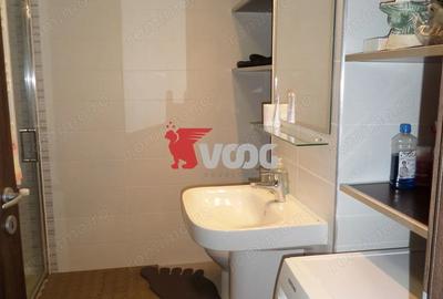 Apartament cu 3 camere decomandat în Circumvalațiunii - 15