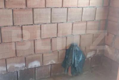 Casă cu 4 camere cu Teren 600 Mp în Dumbrăvioara - 8