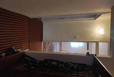Apartament cu 3 camere decomandat în Central - 9