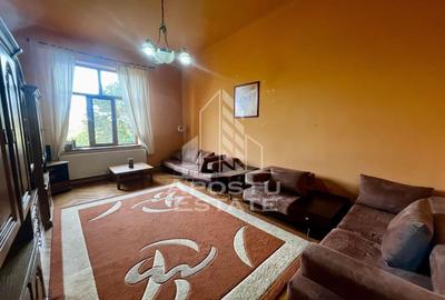 Apartament cu 2 camere decomandat, mobilat în Neptun
