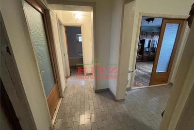Nou! Ap. 3 cam., decom., et. 2, boxa, zona Scoala de Politie - 12