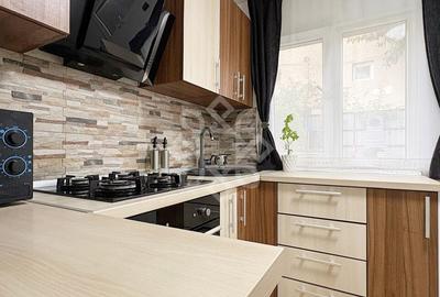 Apartament la curte de vanzare, strada Cardinal Iuliu Hossu Oradea - 6