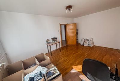 Apartament cu 2 camere semidecomandat în Teiul Doamnei - 4