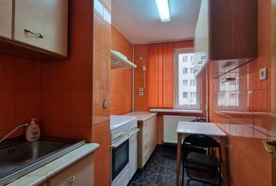 Apartament cu 2 camere decomandat în Baba Novac - 3